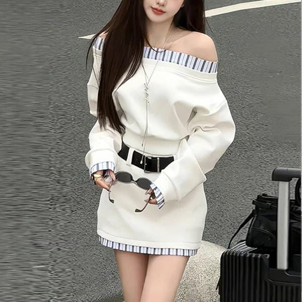 Women's Casual Sportswear Set Fall Korean Slim Off-Shoulder Color-Block Long Sleeve Sweatshirt and Skirt Fashion Ensemble