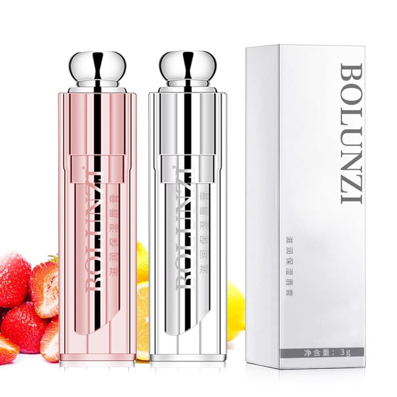 Winter moisturizing lip balm, hydrating autumn and winter lip protection lipstick, anti-drying, universal lip care for men and women