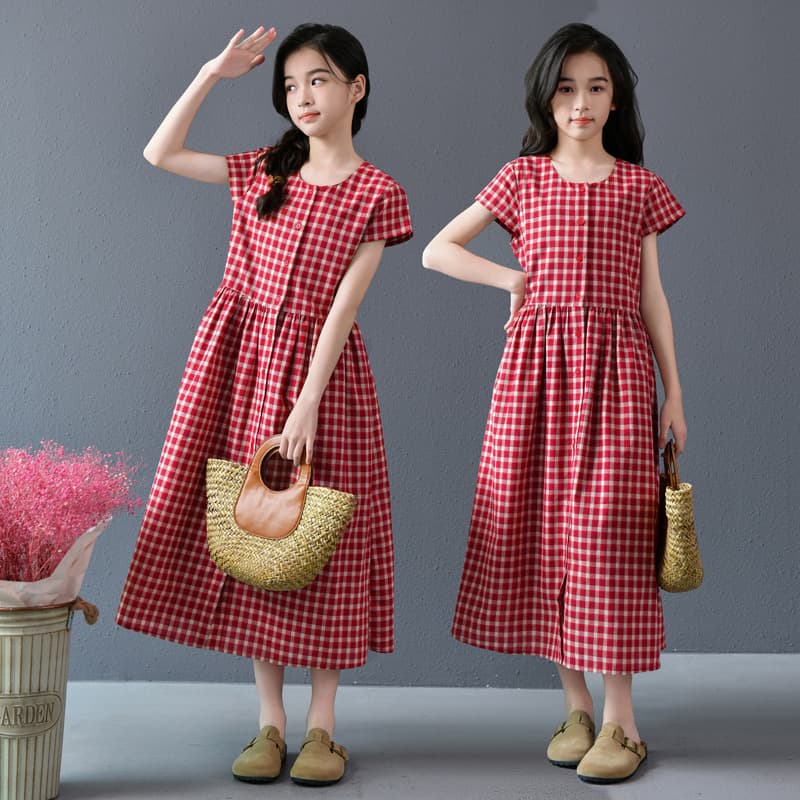Pocketed holiday style girls' skirt new mid-length temperament red plaid dress summer short-sleeved skirt