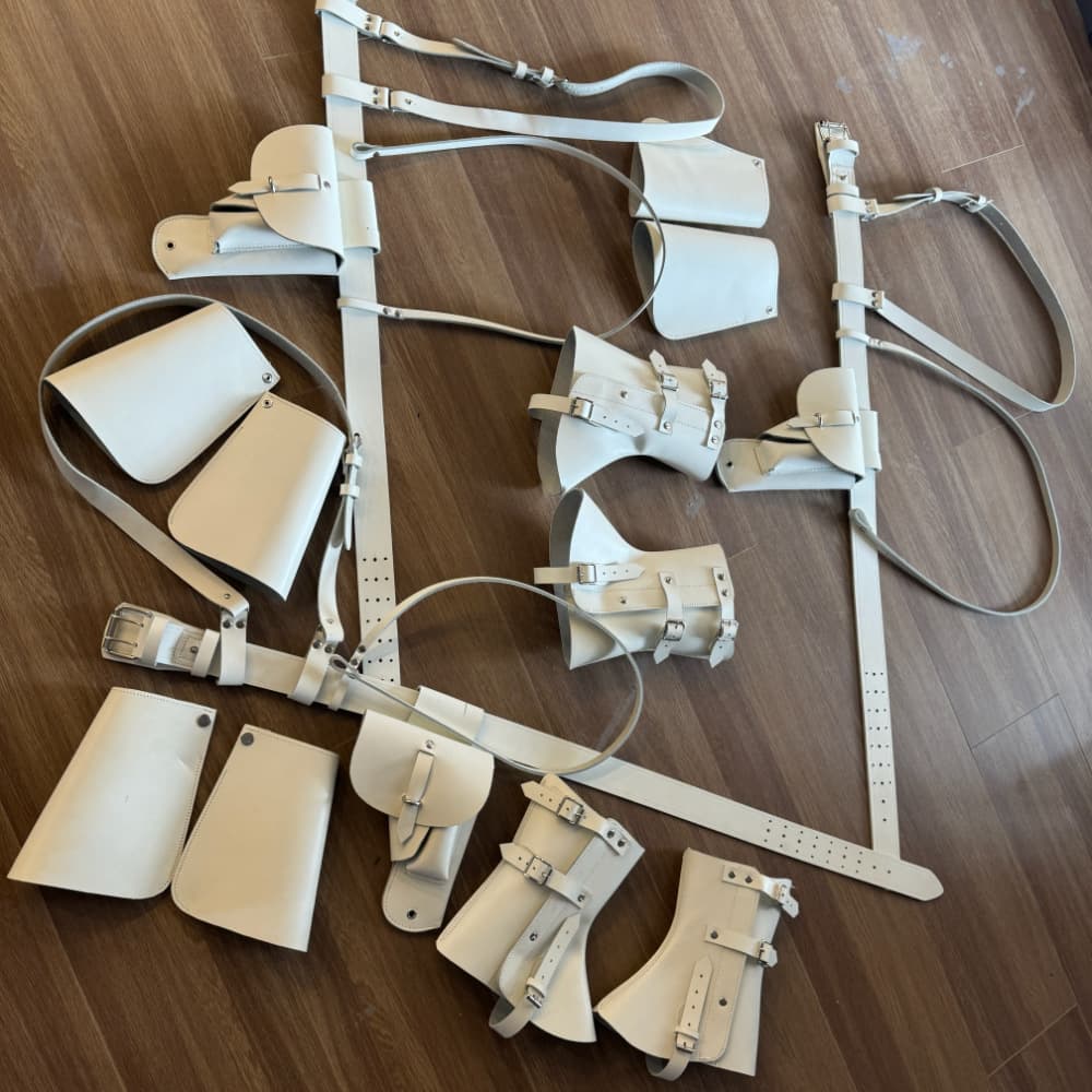 White genuine leather left/right leg holsters elbow pads ceremonial parade formation duty belt white cowhide training holster