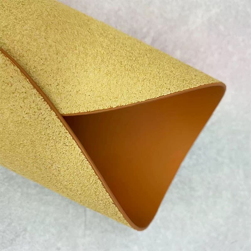 Microfiber PU Material Punching and Edge Oiling Processing