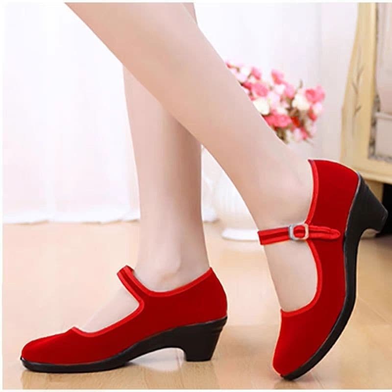 Lace-Free Canvas Dance Shoes for Children and Adults, Yoga Soft Sole Cat Paw Shoes, Cowhide Sole Folk Dance Ballet Shoes for Kids