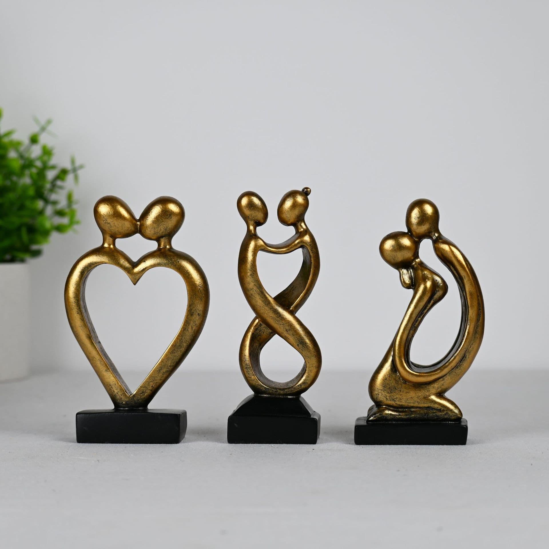 Cross-border Hot Seller Modern Minimalist Abstract Figure Art Craft Decoration Nordic Bookshelf Ornament