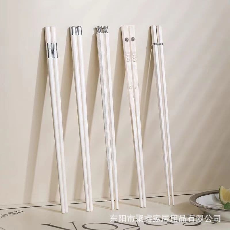Light luxury minimalist household high-end new antibacterial, mold-proof, non-slip, dedicated personal use white serving alloy chopsticks.