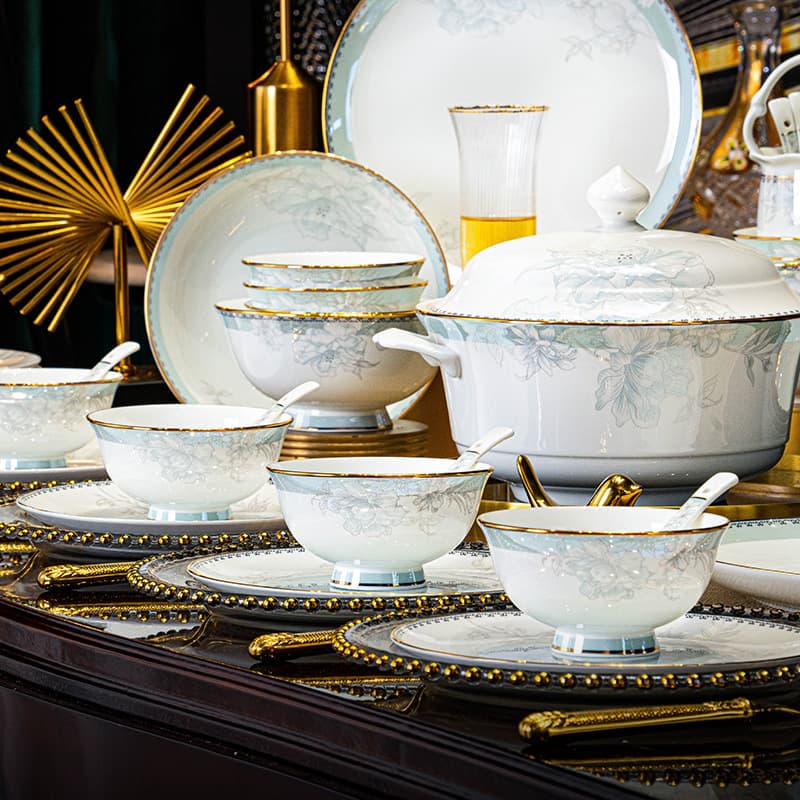 Dinnerware Set Home Luxury Jingdezhen Ceramic Tableware Set Custom Bowl and Plate Combination Housewarming Gift Bowls Chopsticks Plates
