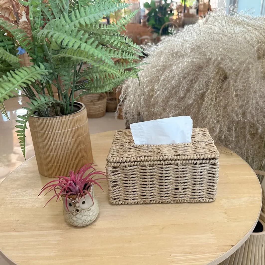 Rattan-style woven paper rope tissue box, handcrafted wicker tissue holder for living room, coffee table, bedroom