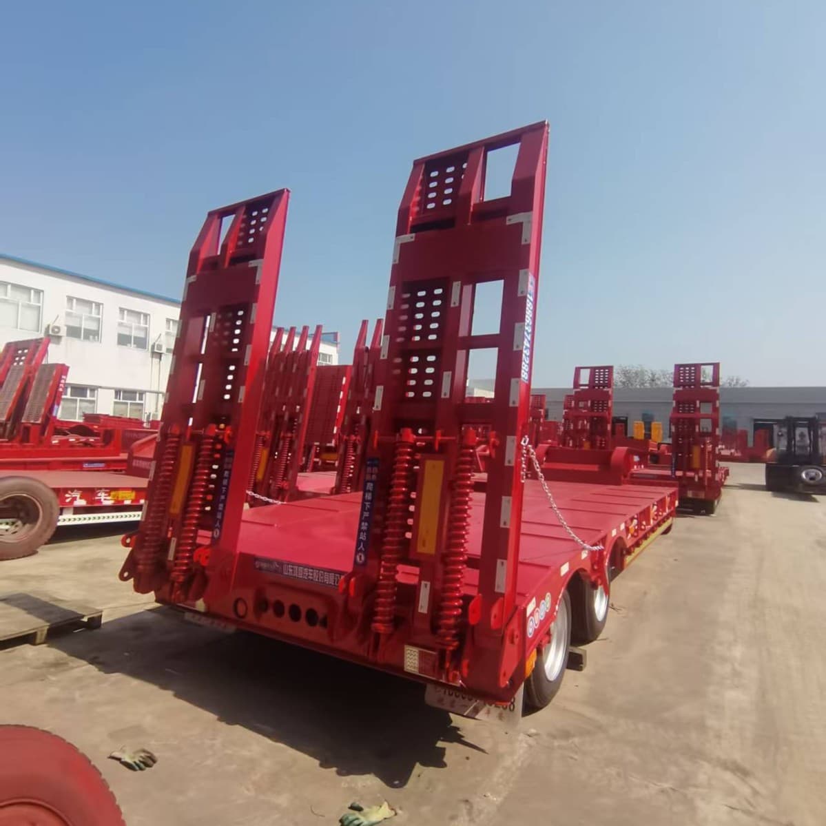 13-meter high-low full flat low-bed semi-trailer excavator transport semi-trailer tire-exposed type price
