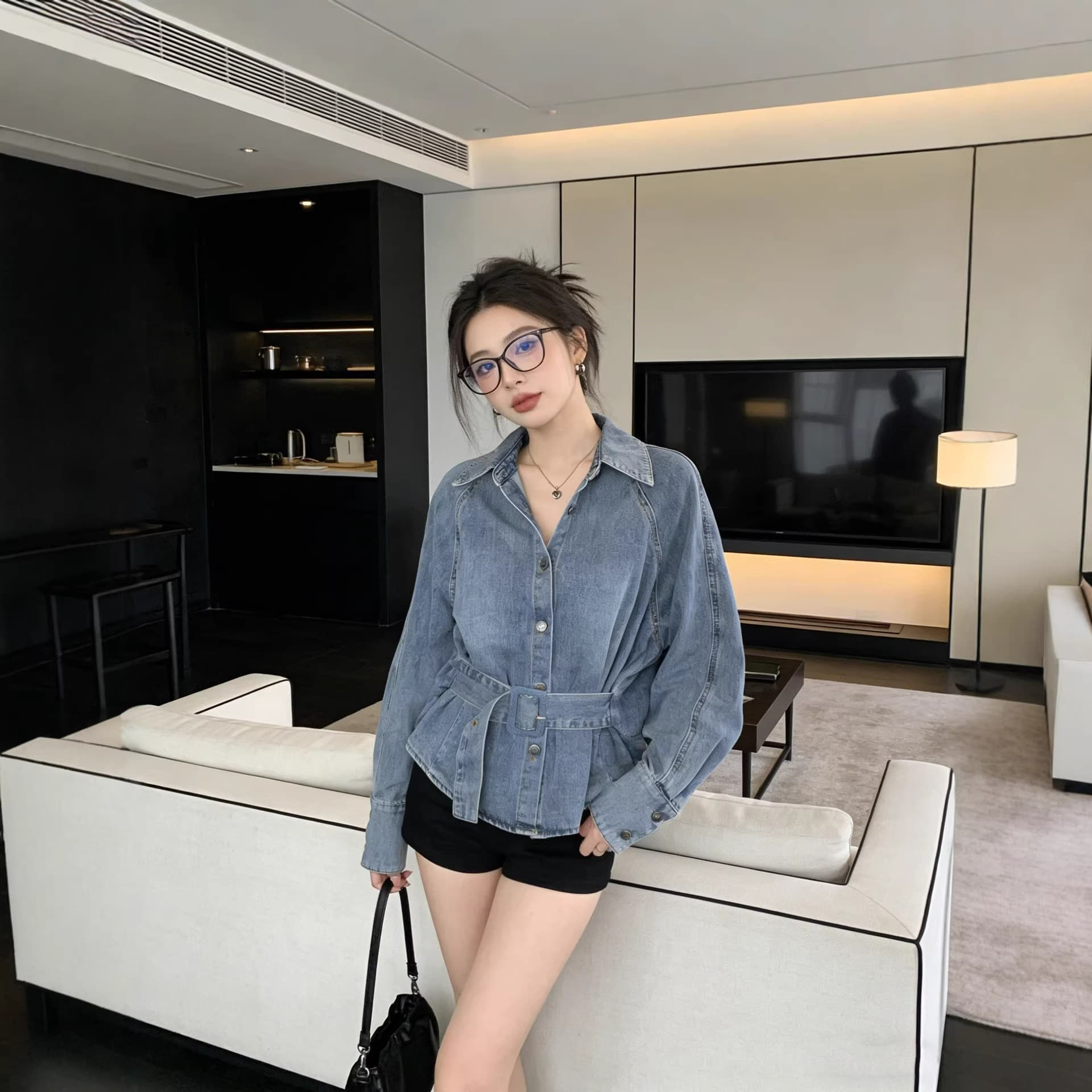 Spring New Retro Lapel Denim Shirt for Women Long Sleeve Waist-Tied Slimming Chic Top with Unique Design
