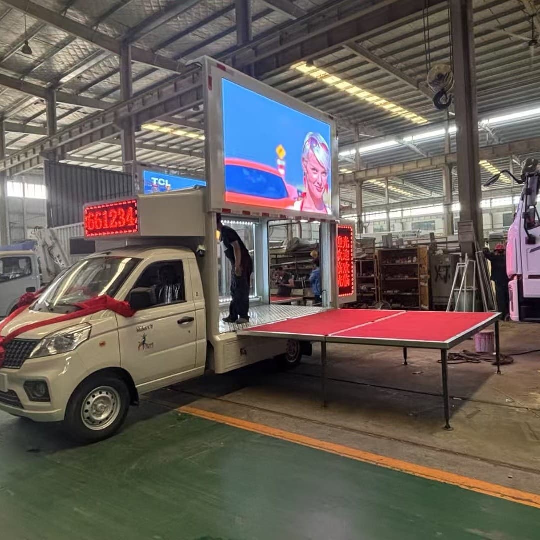 Automatic transmission mobile dental clinic/community/township dental treatment vehicle, blue license plate, tax-exempt, advertising vehicle.