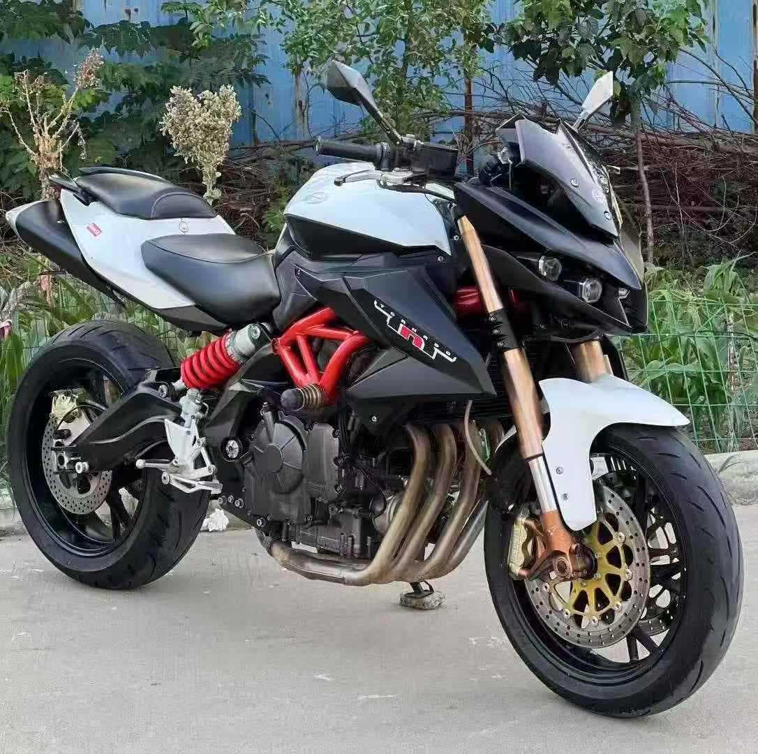 Benelli Huanglong 600 TNT Qilin Head Inline Four-Cylinder Water-Cooled EFI 600cc Displacement Fuel Street Bike