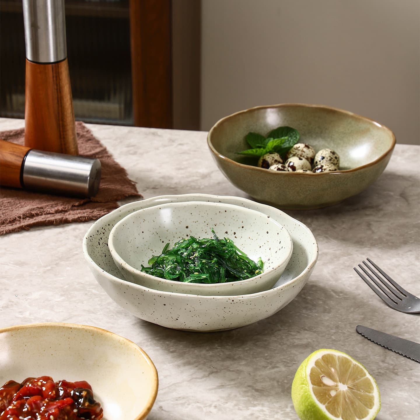Japanese-style rustic ceramic bowl for home use, rice bowl, soup bowl, salad bowl, restaurant display, commercial-grade dessert bowl