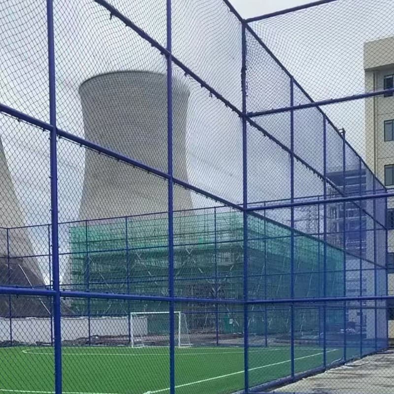 Chongqing stadium guardrail, stadium fence, football outdoor basketball court fence, chain link fence, tennis court fence