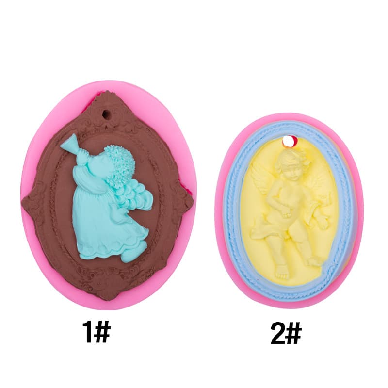 Angel car pendant with hole, girl's heart aromatherapy horn blowing angel car pendant, plaster clay relief silicone mold