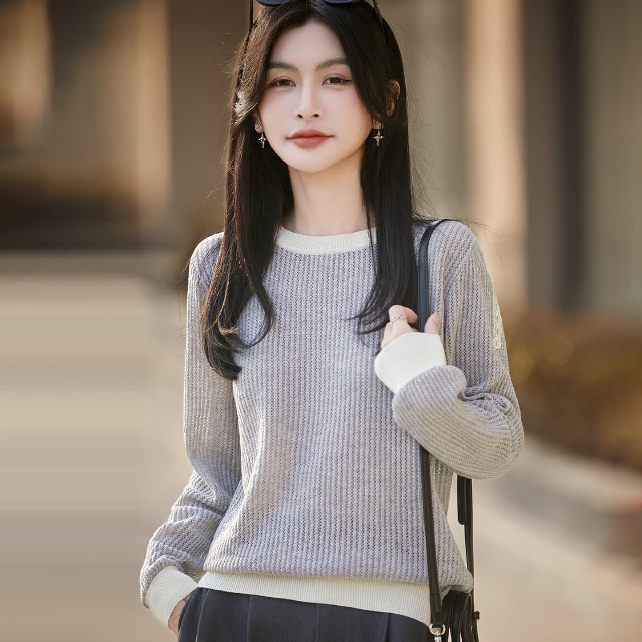 Spring and Summer New Style Pure Cotton Round Neck Knit Sweater for Women, Long-Sleeve Pullover with Color-Blocking and Hollow-Out Design, Inner Layer Top