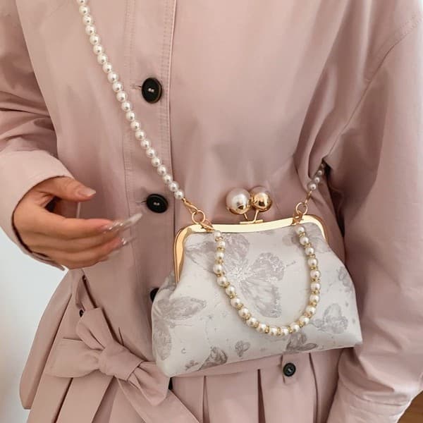 New Cheongsam Bag Chinese Style Embroidered Women's Bag Vintage Handbag Crossbody Versatile Pearl Evening Bag