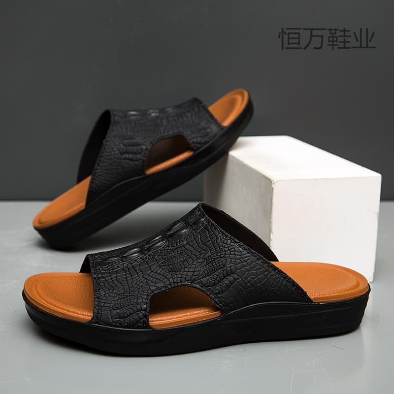 Fujian Manufacturer Men's Sandals Summer 2026 New Casual Shoes Anti-Slip Beach Shoes Outdoor Dual-Use Slippers