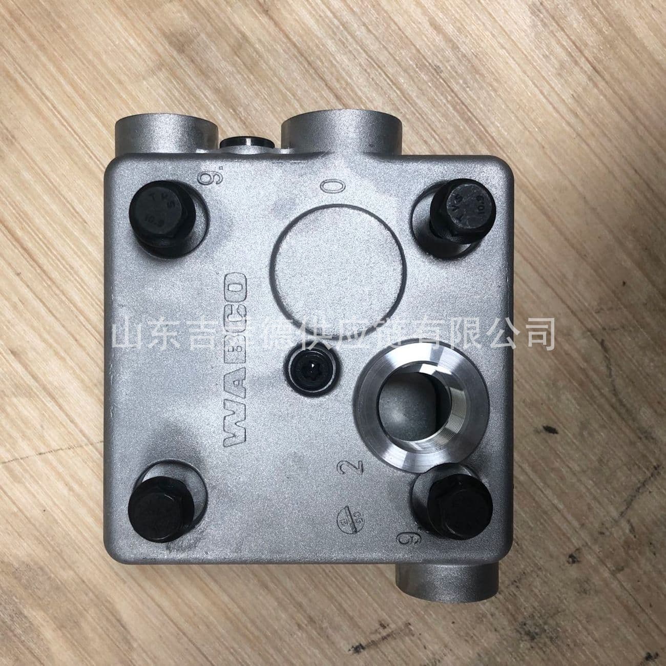 9121400512 Genuine WABCO Repair Kit: Cylinder Head