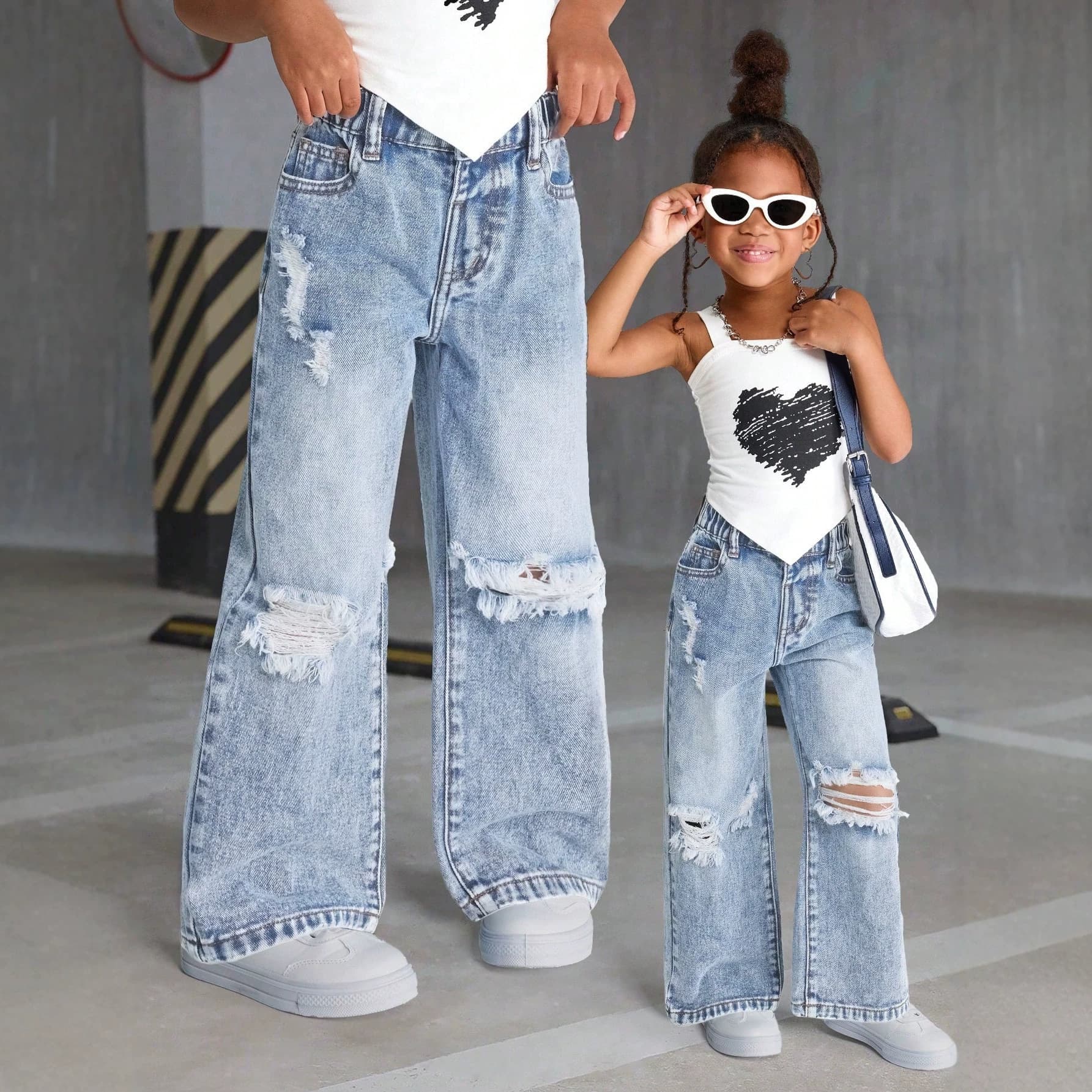 Cross-border exclusive for Amazon WISH teen girls 2026 new loose ripped hole design wide leg pants jeans