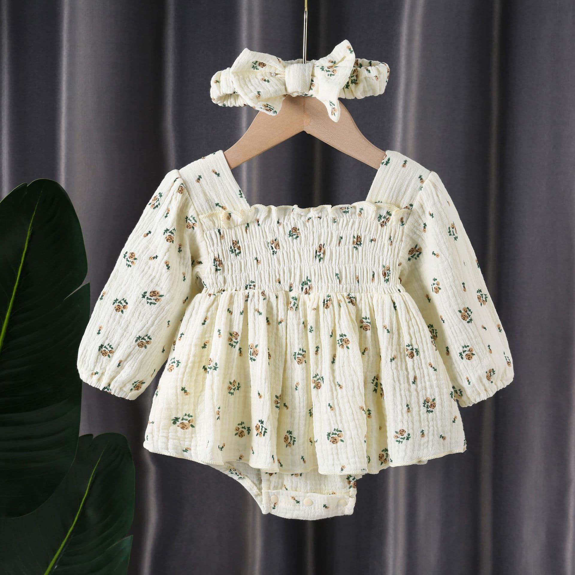 Korean-style Baby Clothes Spring Long-sleeved Princess Floral Wrap Fart Skirt Triangle Wrap Fart Clothes Baby Girl's Boomsuit