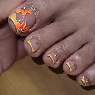 Cross-Border Hot Selling Short Toe Nails French 3D Flower Gold Beads Simple Toenail Art Tips