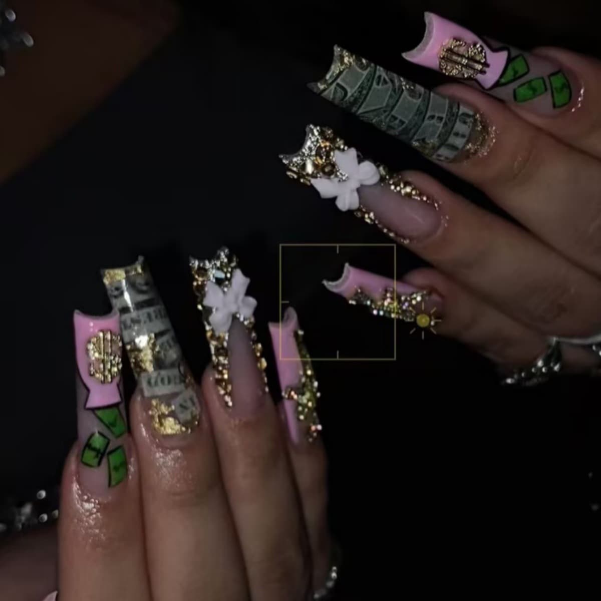 Creative Handmade Pink Flashing Diamond Wearable Nail Art Patch European And American Style Pure Desire Simple Sweet Fashion