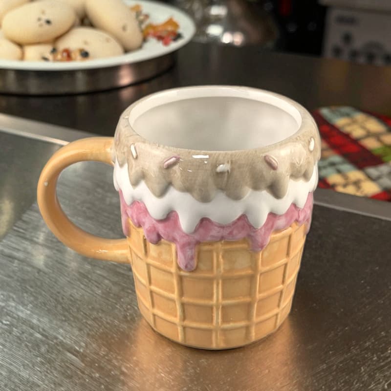 Creative Ceramic Ice Cream Cone Cartoon Ice Cream Cup Ceramic Water Cup Fresh Style Mug Ice Cream Cup Milk Cup