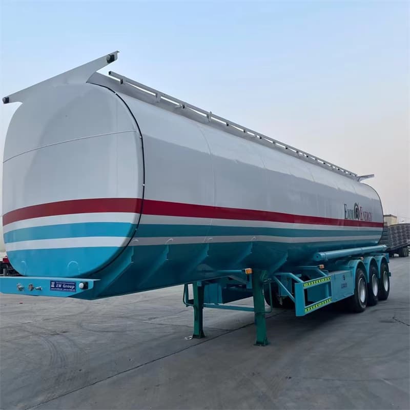 Export 50m³ Oil Transport Semi-trailer, 3-compartment Oil Tanker, Fine Craftsmanship, 38m³ Liquid Transport Vehicle
