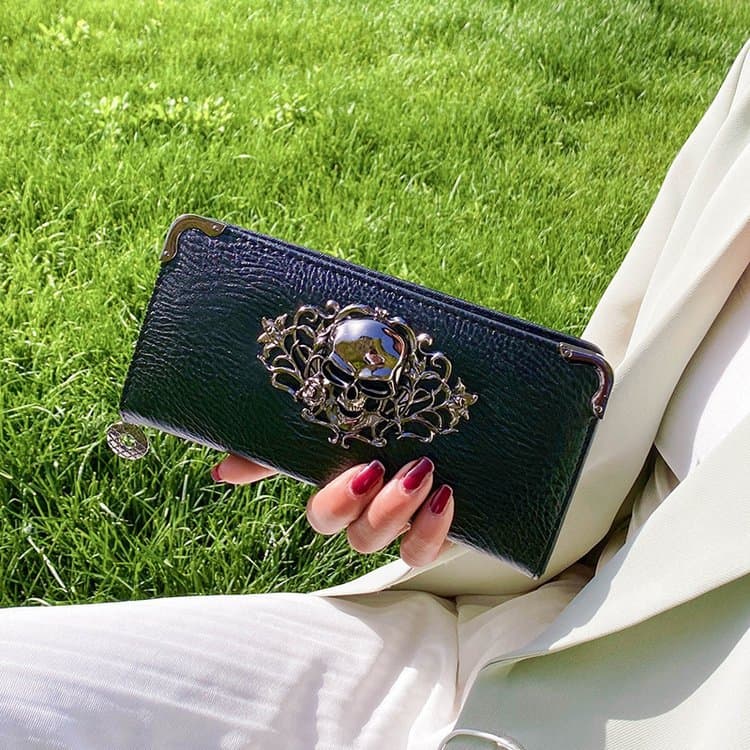 Wholesale 2023 new women's wallet personalized fashion skull long multi-card wallet women's clutch coin purse