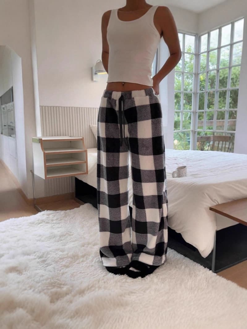 In Stock Fall/Winter Amazon AliExpress TK Cross-border Thickened Casual Fashion Print Loose Wide-Leg Plush Pajama Pants