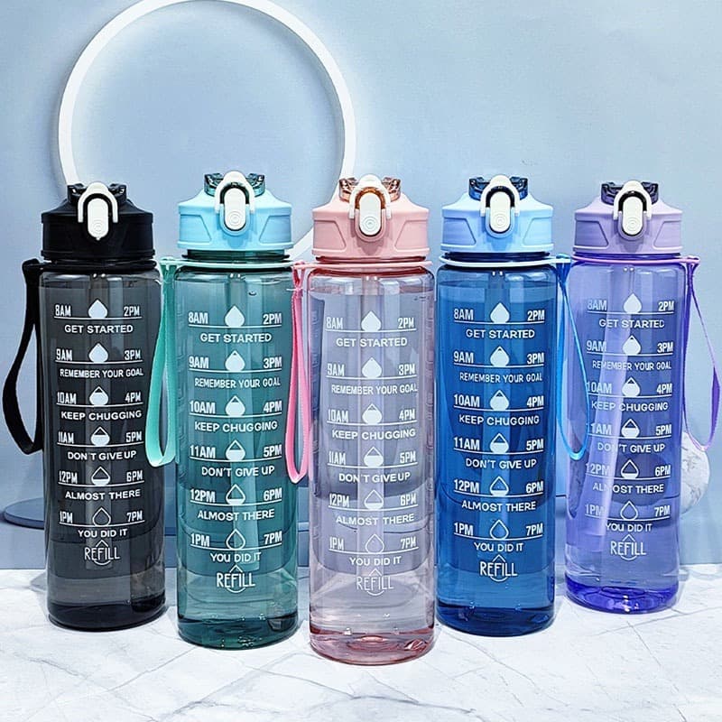 Transparent Medium-Sized Sports 750ml Water Cup with Straw, Portable Handle, Plastic Pc Large Water Bottle with Pop-Up Lid, Sports Water Cup