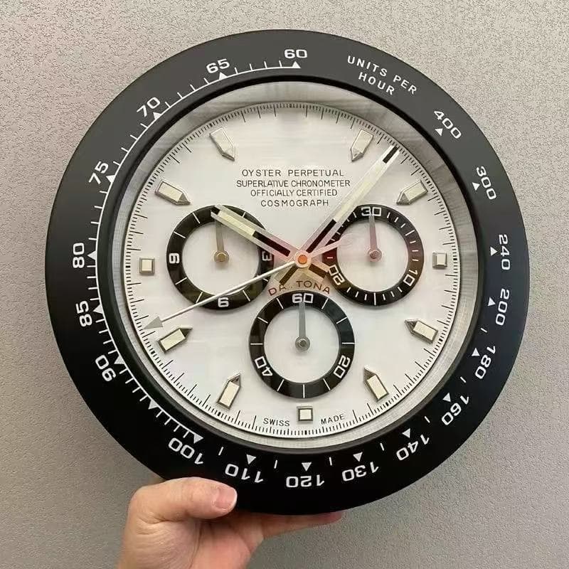 Wall Clock 14-inch Metal Hanging Clock Silent Sweep Movement Factory Supply for Export from Guangzhou