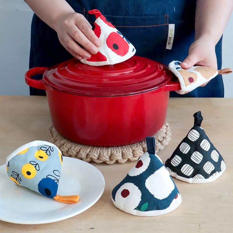 Japanese-style Triangular Pot Lid Cover, Fabric Heat Insulation Handle Sleeve for Casseroles and Iron Pots