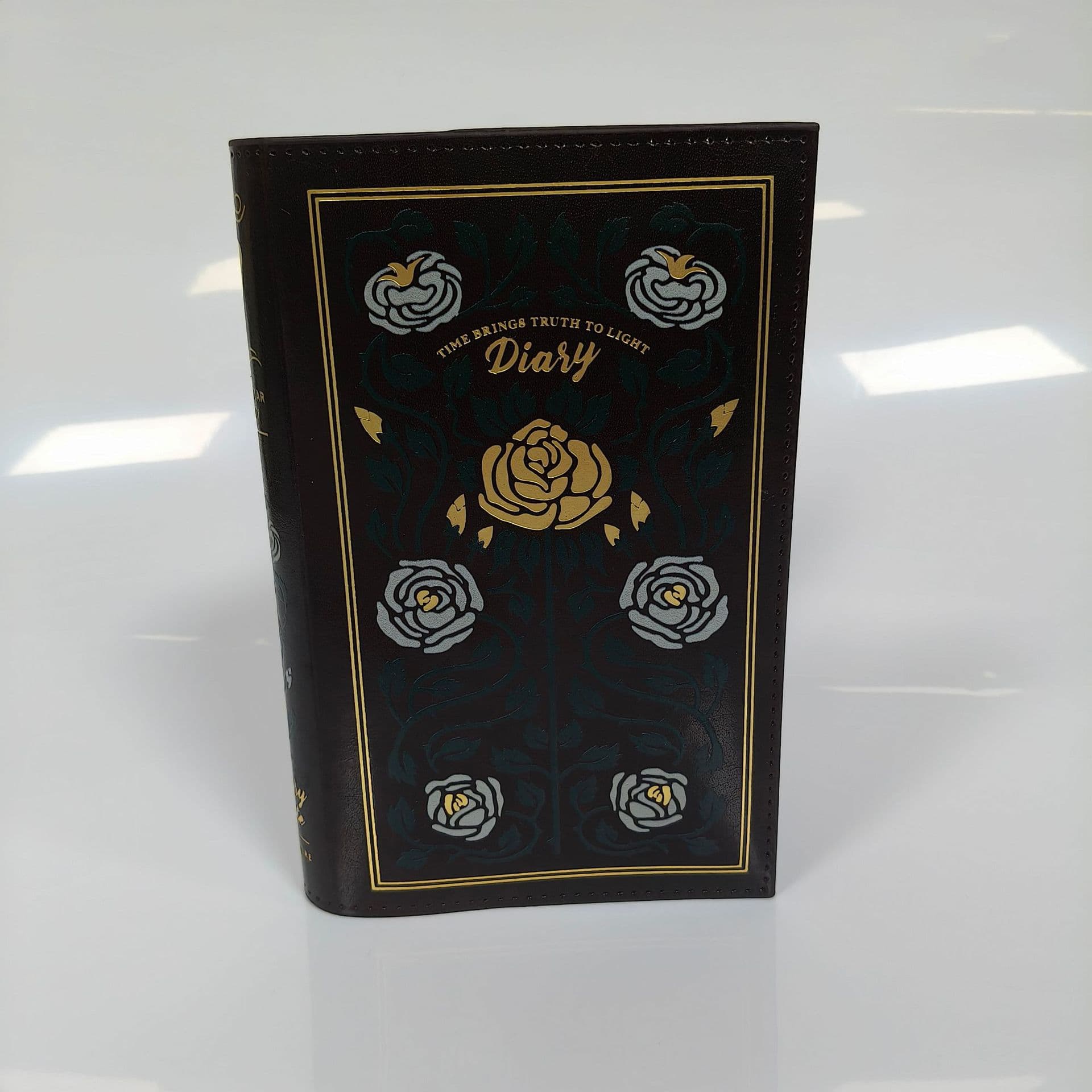 A5 Leather Full-Print Notebook Embossed Journal Creative Notebook A5 Leather Cover Planner Book Cover