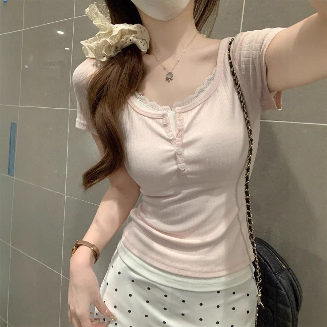 Miu-style wide neckline faux two-layer lace patch short-sleeve T-shirt for women, spring/summer pure and subtle BM style inner layer, regular shoulder top