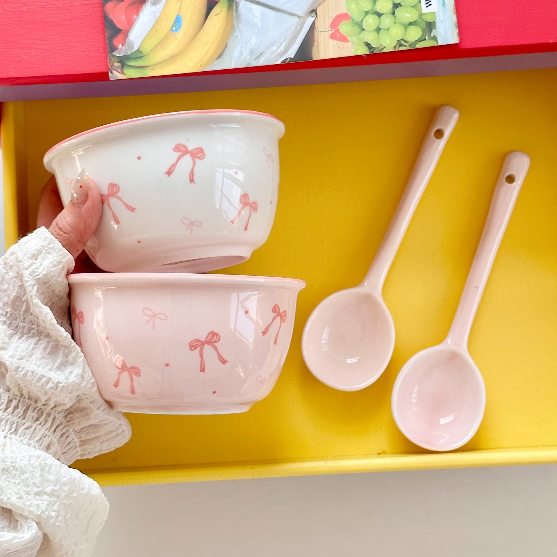 Ins-style Rice Bowl with Bow Design, Ceramic Underglaze, Pink, Feminine, Microwave-safe Dessert Bowl