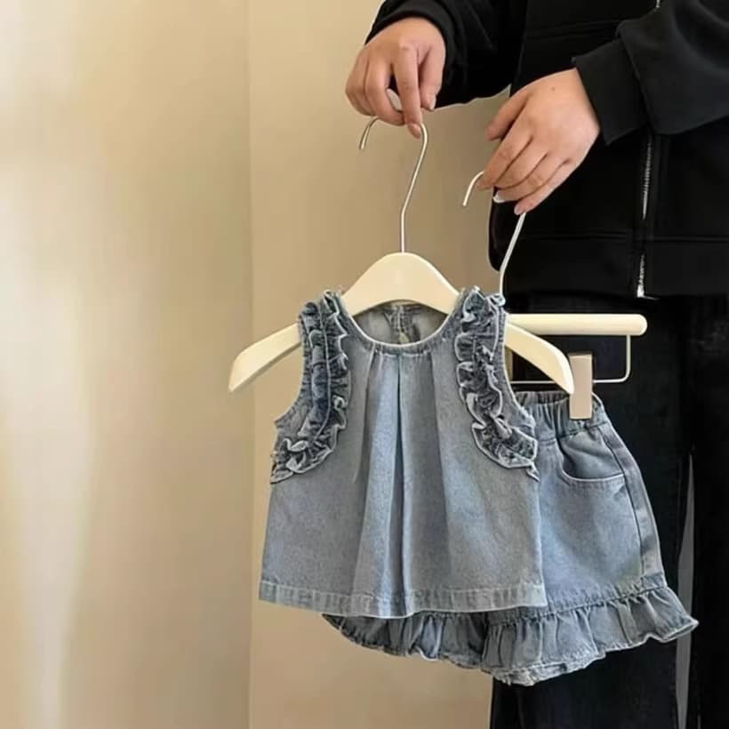 Girls Korean Style Denim Sleeveless Shorts Set 2026 New Arrival Toddler Vest Dress Cute Denim Set Trendy