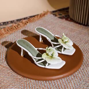 Flower Decoration Toe-Post High Heel Sandals for Women Summer Outdoor Butterfly Bow Fashion Trendy Travel Beach Shoes European and American Versatile Style