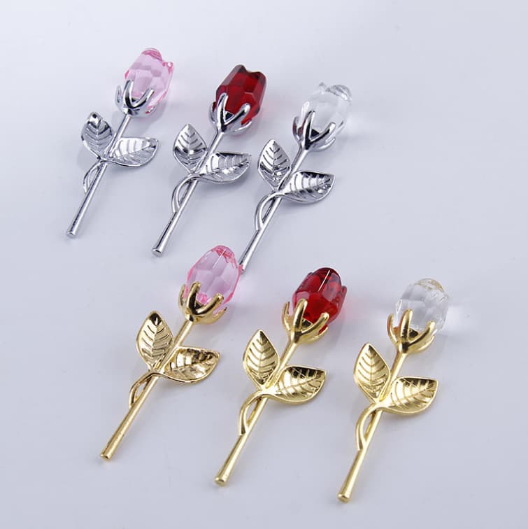 [Small Wholesale] Crystal Rose European Metal Flower Pole Wedding Celebration Chinese Valentine’s Day Gift for Girlfriend or Wife