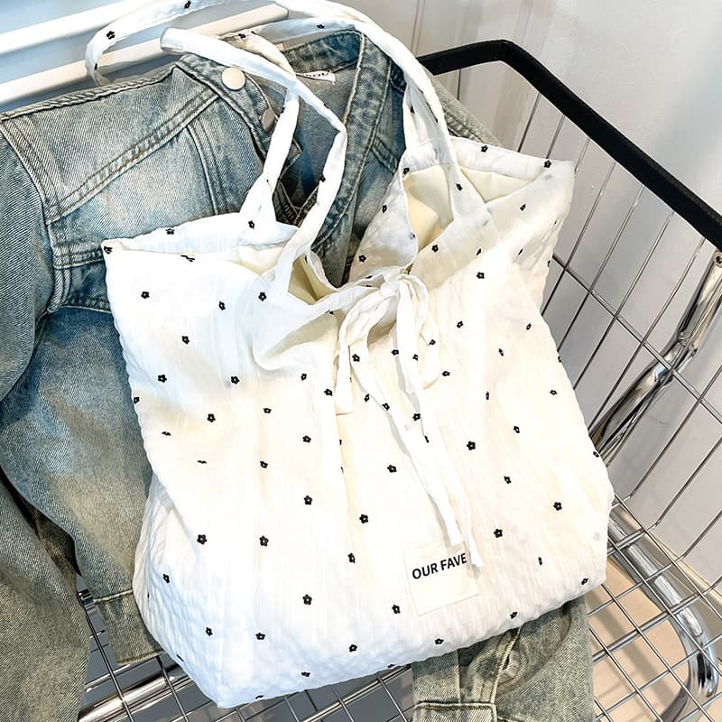 Korean Large-Capacity Polka Dot Canvas Bag 2025 New Lazy Style Commuter Shoulder Tote Bag Niche Armpit Bag