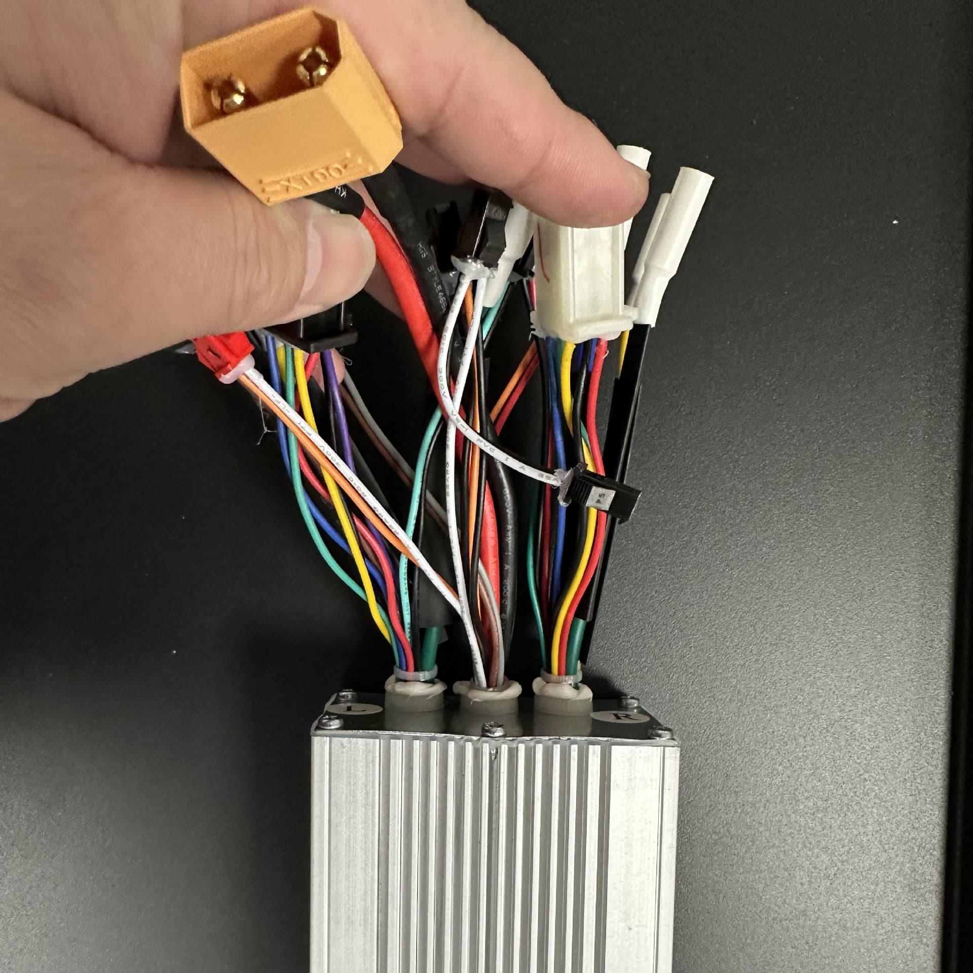 36V48V60V15A25A40A one-to-two dual-drive controller electric scooter battery car four-wheel electric car