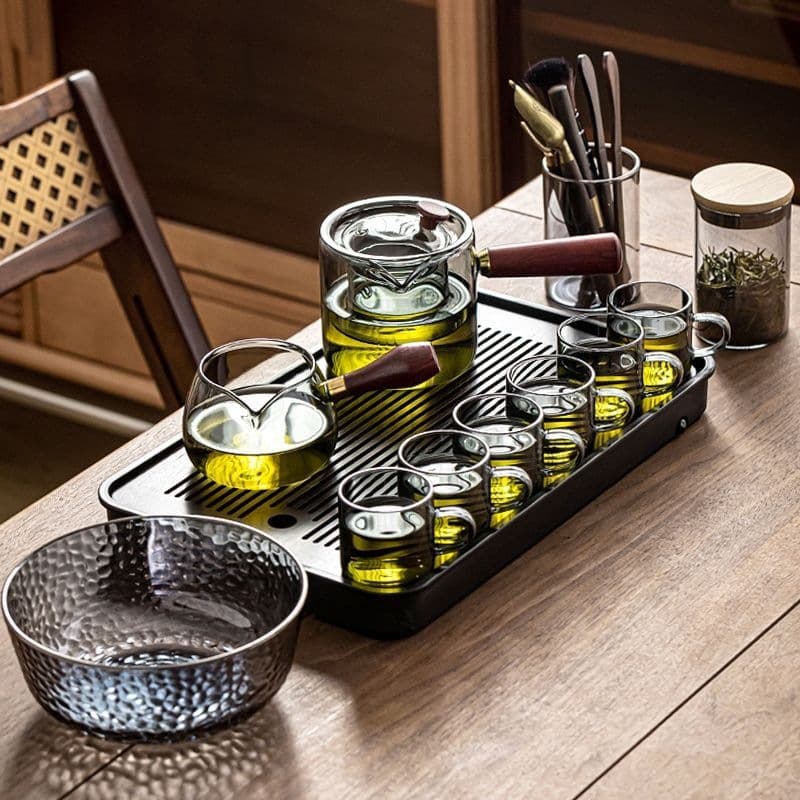 Glass Kung Fu Tea Set for Home Use, Light Luxury High-End Kung Fu Tea Cups and Teapot for Office Tea Brewing and Drinking