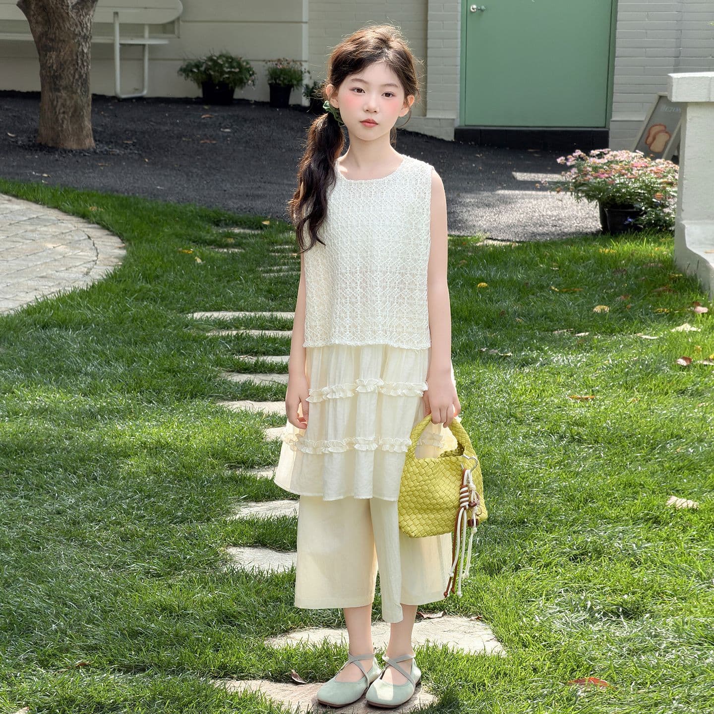 Korean girls mesh dress set children's stylish sleeveless vest two-piece set girl's sleeveless lace top