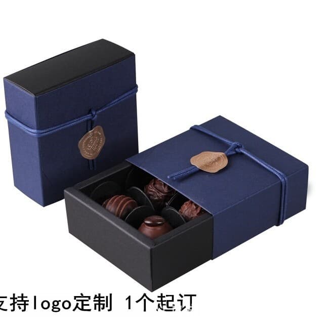 Special Paper 4-Piece Chocolate Box Baking Packaging Box Wholesale Chocolate Packaging Bakery