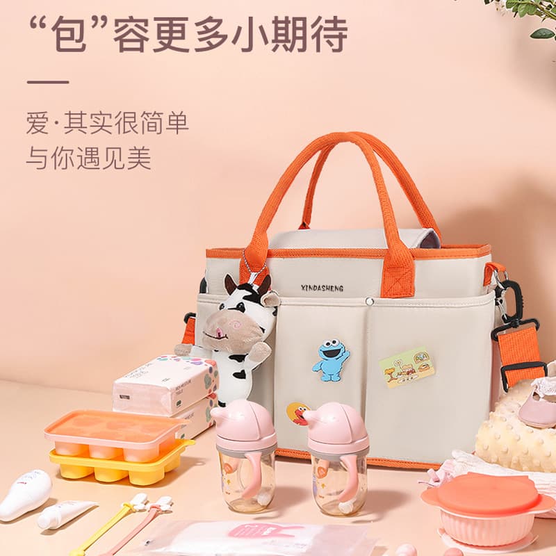 2022 New Handheld Mommy Bag Outdoor Single Shoulder Crossbody Multifunctional Maternity Baby Stroller Hanging Bag