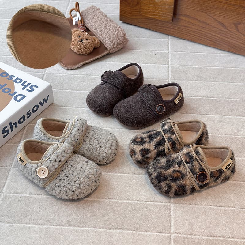 Ins French Button Birkenstock Shoes 2025 Autumn/Winter New Korean Style Girls' Little Luxury Look Plush Shoes Fleece-Lined Cotton Shoes