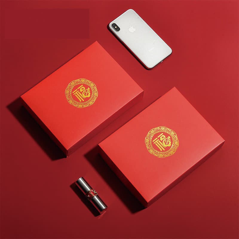 Underwear packaging boxes in red for men and women, socks, towels, scarves, gift boxes with top and bottom lids, in-stock customization.
