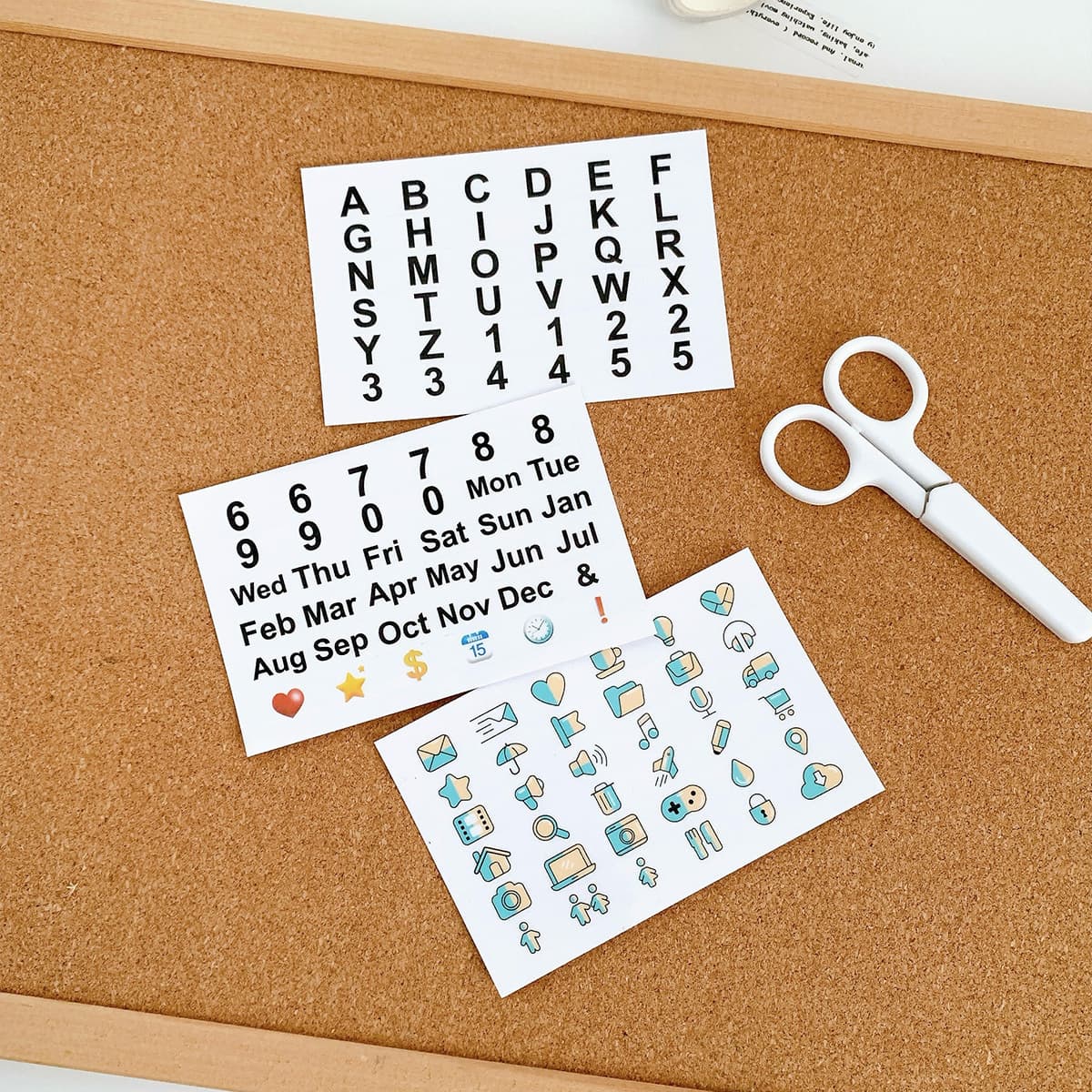 Amazon index card note classification label sticker monthly letter classification life small logo