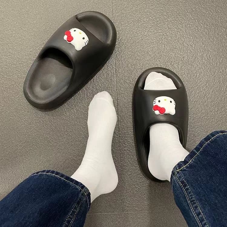 Cute Cloud-Like Slippers for Summer Outdoor Wear Hello Kitty Indoor Home Bathroom Shower Sandals Women Soft Sole Sandals