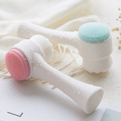 Double-sided Soft Silicone Facial Cleansing Brush Manual Face Wash Brush Deep Pore Cleaner