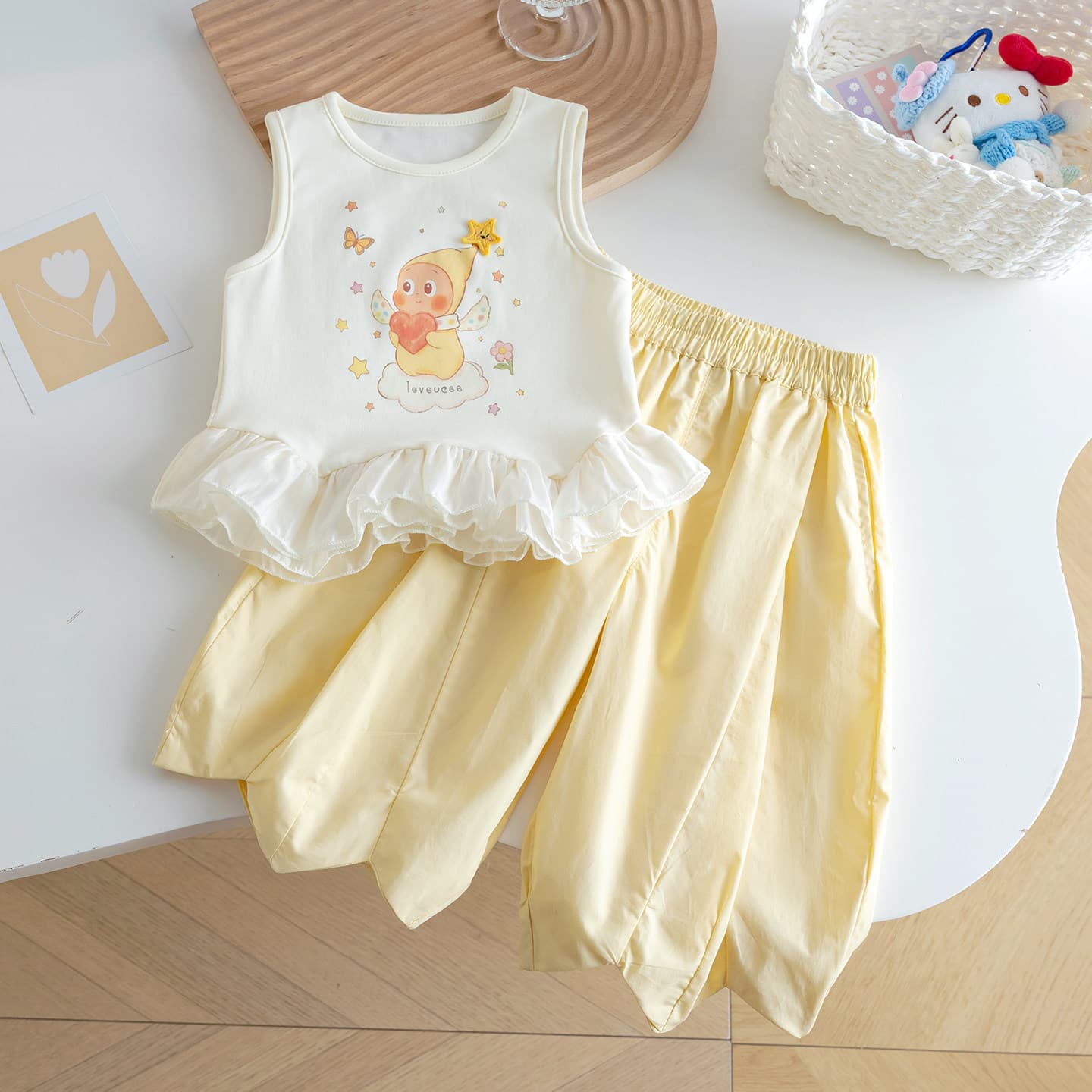 Girls summer sweet style cartoon doll printed vest set baby loose light yellow anti-mosquito pants two-piece set new